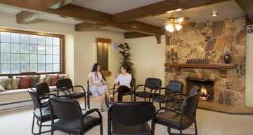 Rehab Center – A well-equipped Facility to treat Alcoholism and Drug Addiction